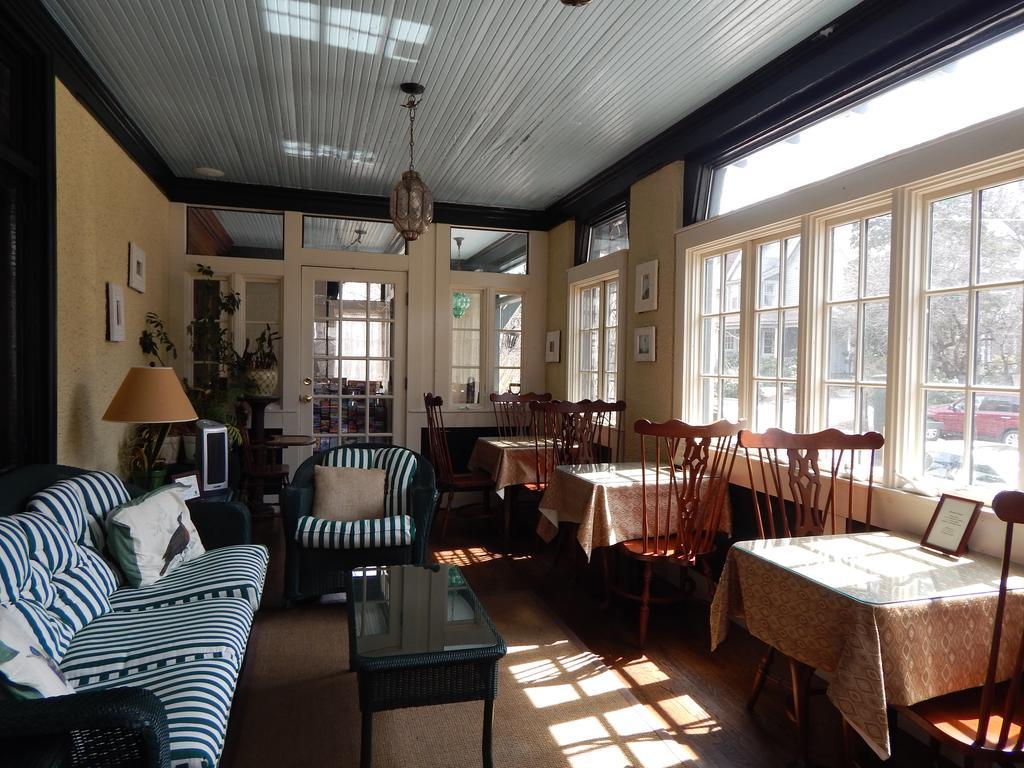 بروكلاين The Bertram Inn المظهر الخارجي الصورة
